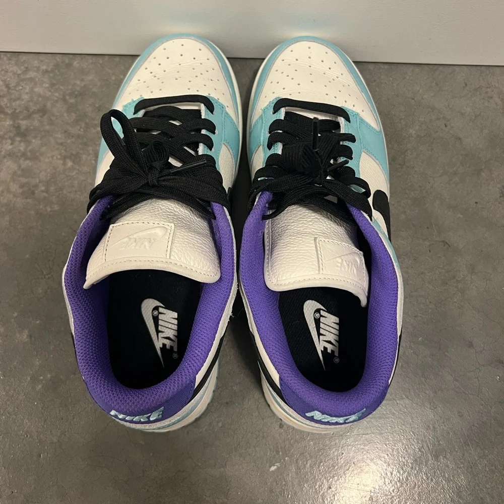 Custom Nike Low-Top AF-1 Sneakers - Picture 4 of 5